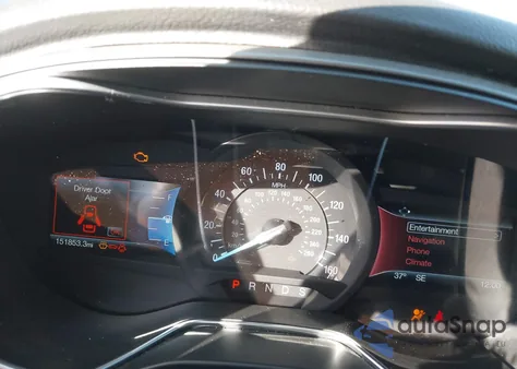 2016 Ford Fusion Titanium z USA, uszkodzony, nr VIN 3FA6P0K90GR244717